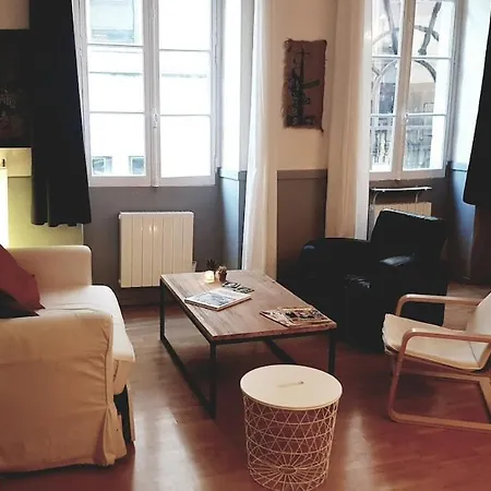 Dans Le Centre De Apartment
