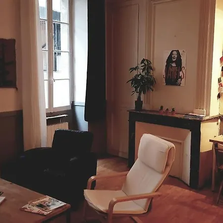Apartment Dans Le Centre De *